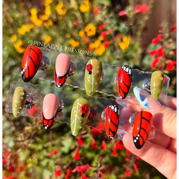 Custom Nail Art! - Designed by you! - Pineapple.pressons - Picture 5 of 6